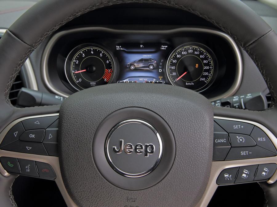 Jeep Cherokee Trailhawk 2014 года  (AU) (фото 5 из 15)
